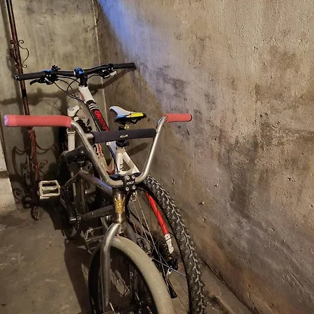 Funny In Appartement